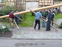 2014-04-30 TTC Maibaumstellen 028